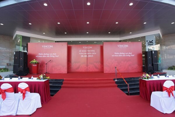 Backdrop Khai Trương – Giải Pháp Sự Kiện Ấn Tượng Tại Nha Trang