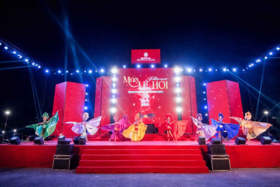 Tổ Chức Tiệc Sự Kiện Ngoài Trời Nha Trang